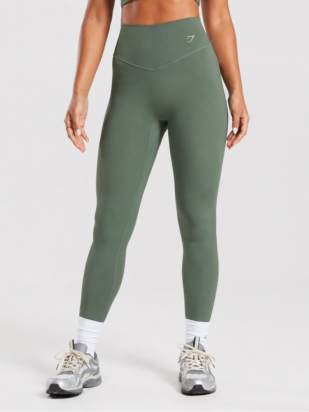 Gymshark Elevate Leggings – Willow Green, Size Small